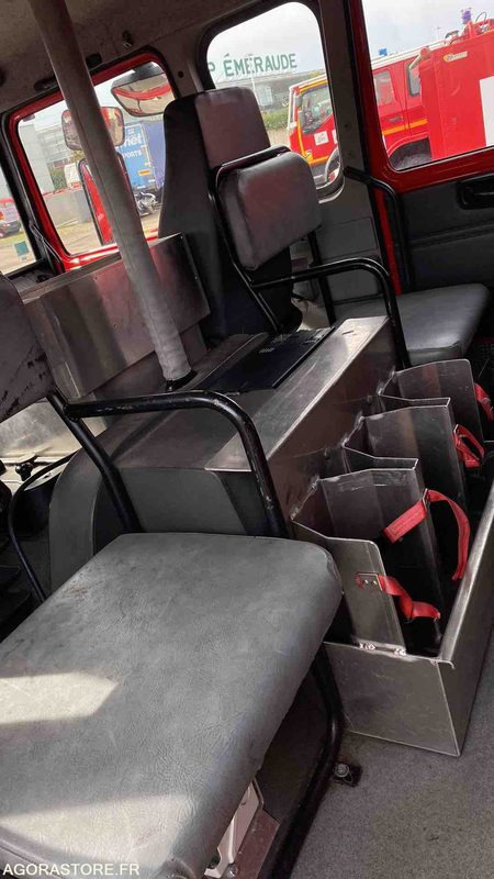 Vrachtwagen Renault Midliner 210