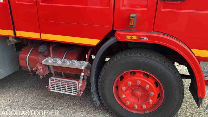Vrachtwagen Renault Midliner 210