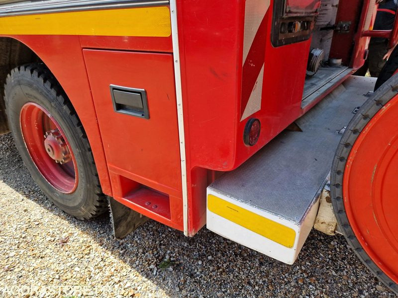 Vrachtwagen Renault Midliner M210 -1995 - 39309 - 289VM27