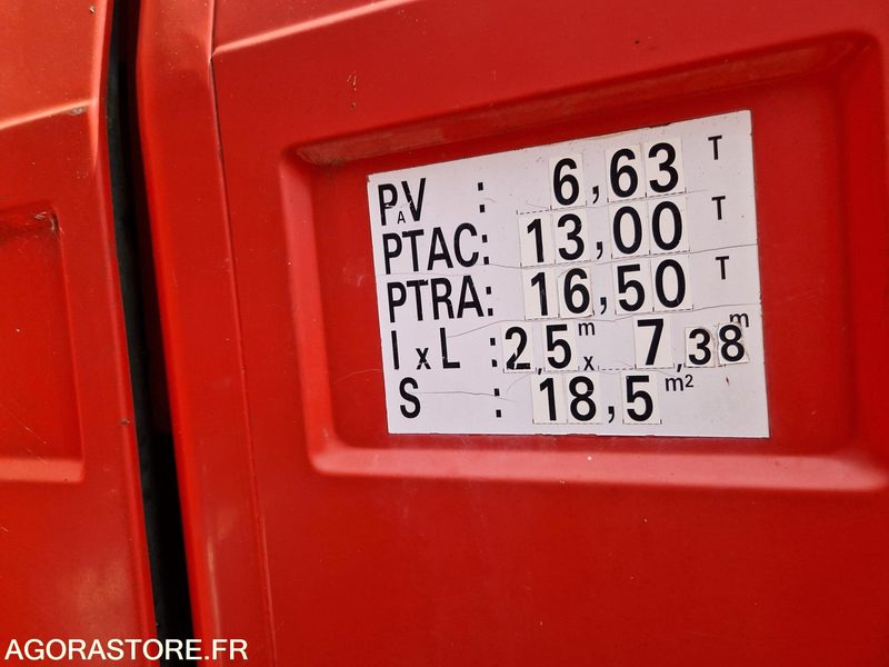 Vrachtwagen Renault Midliner M210 -1997 - 8897- AR813TH