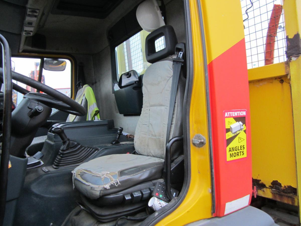 Autovrachtwagen vrachtwagen voor het vervoer van zwaar materieel Renault Premium: afbeelding 9