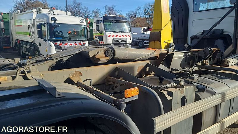 Vrachtwagen Renault Premium 380 - 2011 - 483100kms - BL055KP