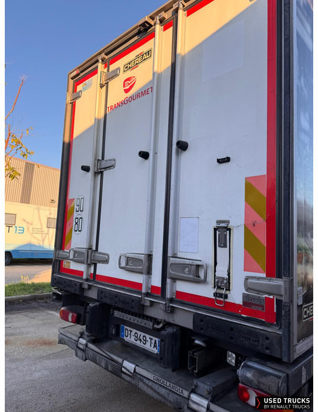 Vrachtwagen Renault Trucks D Cab 2.1