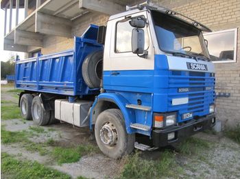 Kipper vrachtwagen SCANIA 113 6x2 tipper, full steel, 10 tyres: afbeelding 1