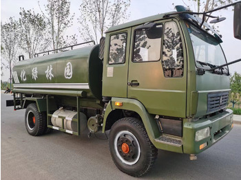 Tankwagen SINOTRUK 4x2 drive water sprinkler truck 12 m³: afbeelding 2