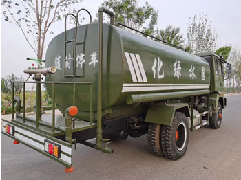 Tankwagen SINOTRUK 4x2 drive water sprinkler truck 12 m³: afbeelding 4