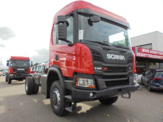 Nieuw Containertransporter/ Wissellaadbak vrachtwagen Scania P450 XT 4X4 EURO 6: afbeelding 3
