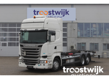 Containertransporter/ Wissellaadbak vrachtwagen Scania R490 6X2 BDF: afbeelding 1
