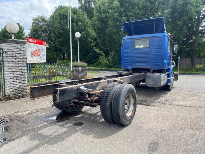 Chassis vrachtwagen Scania T82 T 82 4x2 CHASSIS FULL STEEL SUSPENSION: afbeelding 12
