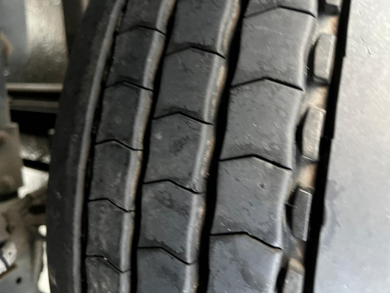 Schuifzeilen vrachtwagen Iveco Eurocargo 120 E 22