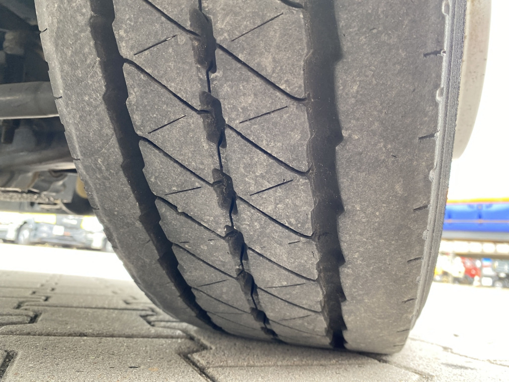 Schuifzeilen vrachtwagen MAN TGL 12.250 4x2 BL