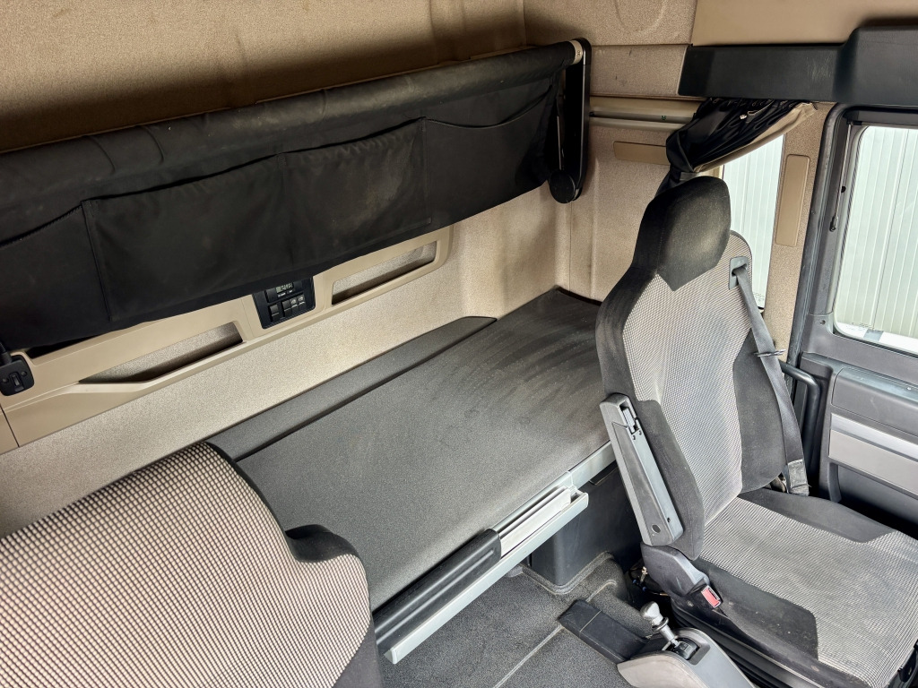 Schuifzeilen vrachtwagen MAN TGL 12.250 4x2 BL