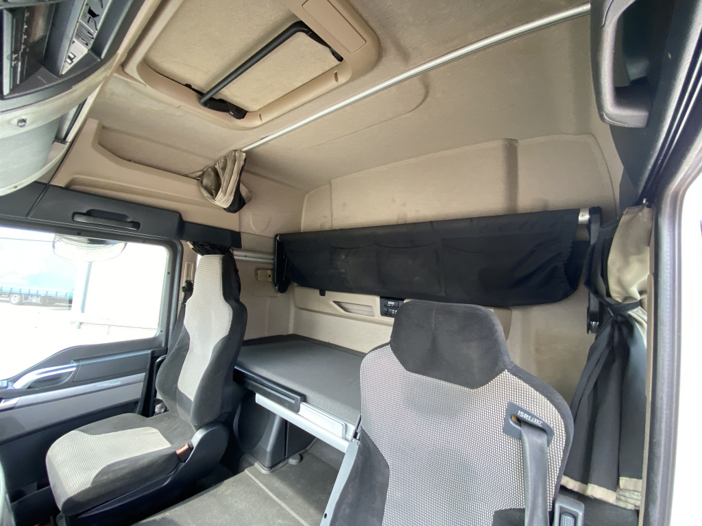 Schuifzeilen vrachtwagen MAN TGL 12.250 4x2 BL