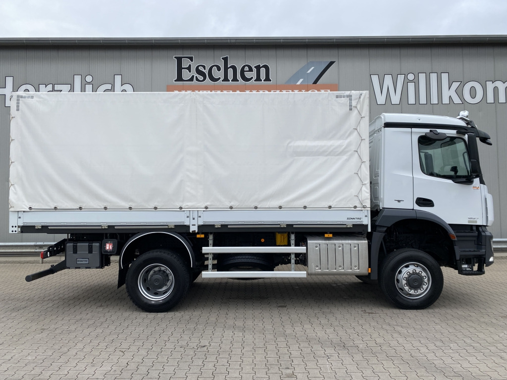 Schuifzeilen vrachtwagen Mercedes-Benz 1827 BB A 4x4 Arocs