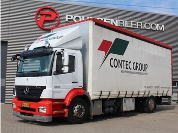 Schuifzeilen vrachtwagen Mercedes-Benz 1833