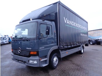 Schuifzeilen vrachtwagen Mercedes-Benz Atego 1523 + manual + lift