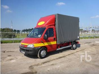 Peugeot BOXER 2.8HDI 4X2 - Schuifzeilen vrachtwagen