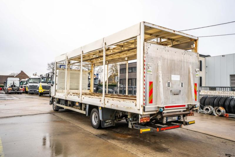 Schuifzeilen vrachtwagen Renault MIDLUM 180 DXI (12 T)