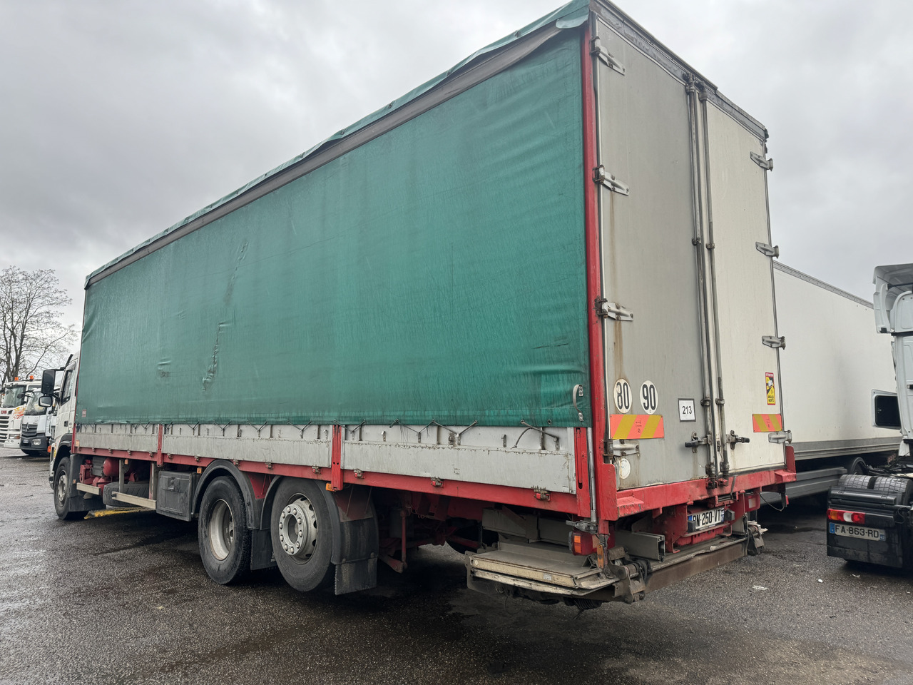 Schuifzeilen vrachtwagen VOLVO FM 400