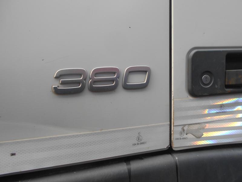 Schuifzeilen vrachtwagen Volvo FM 380