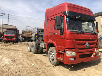 Vrachtwagen met open laadbak Sinotruck howo 375: afbeelding 1
