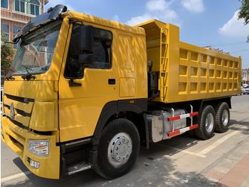 Kipper vrachtwagen voor het vervoer van chemicaliën Sinotruk Dump truck: afbeelding 1