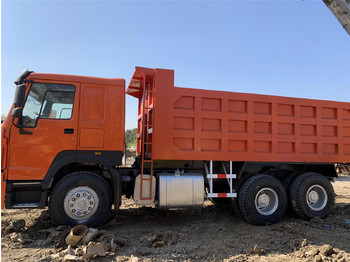 Kipper vrachtwagen Sinotruk Howo 371  Dump truck: afbeelding 1