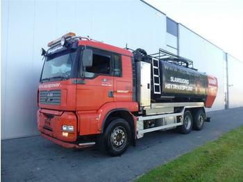 Tank vrachtwagen MAN TGA26.480 6X2 MANUAL INTERCONSULT EURO 3
