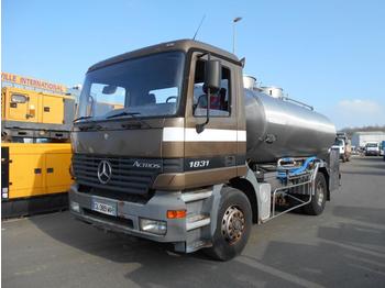 Tank vrachtwagen Mercedes Actros 1831