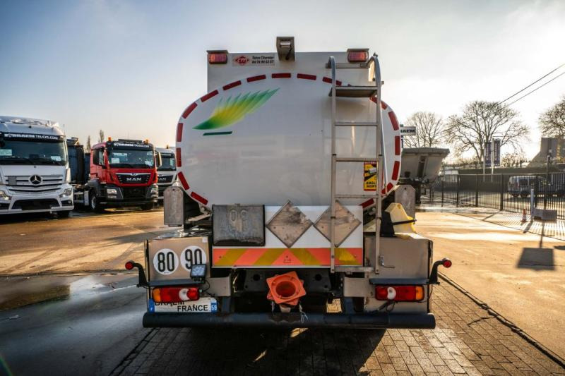 Tankwagen Iveco EURO CARGO 100-220 +CM 5500L + 3 COMP.