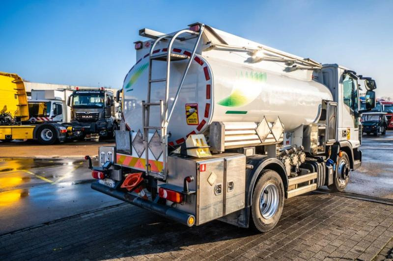 Tankwagen Iveco EURO CARGO 100-220 +CM 5500L + 3 COMP.