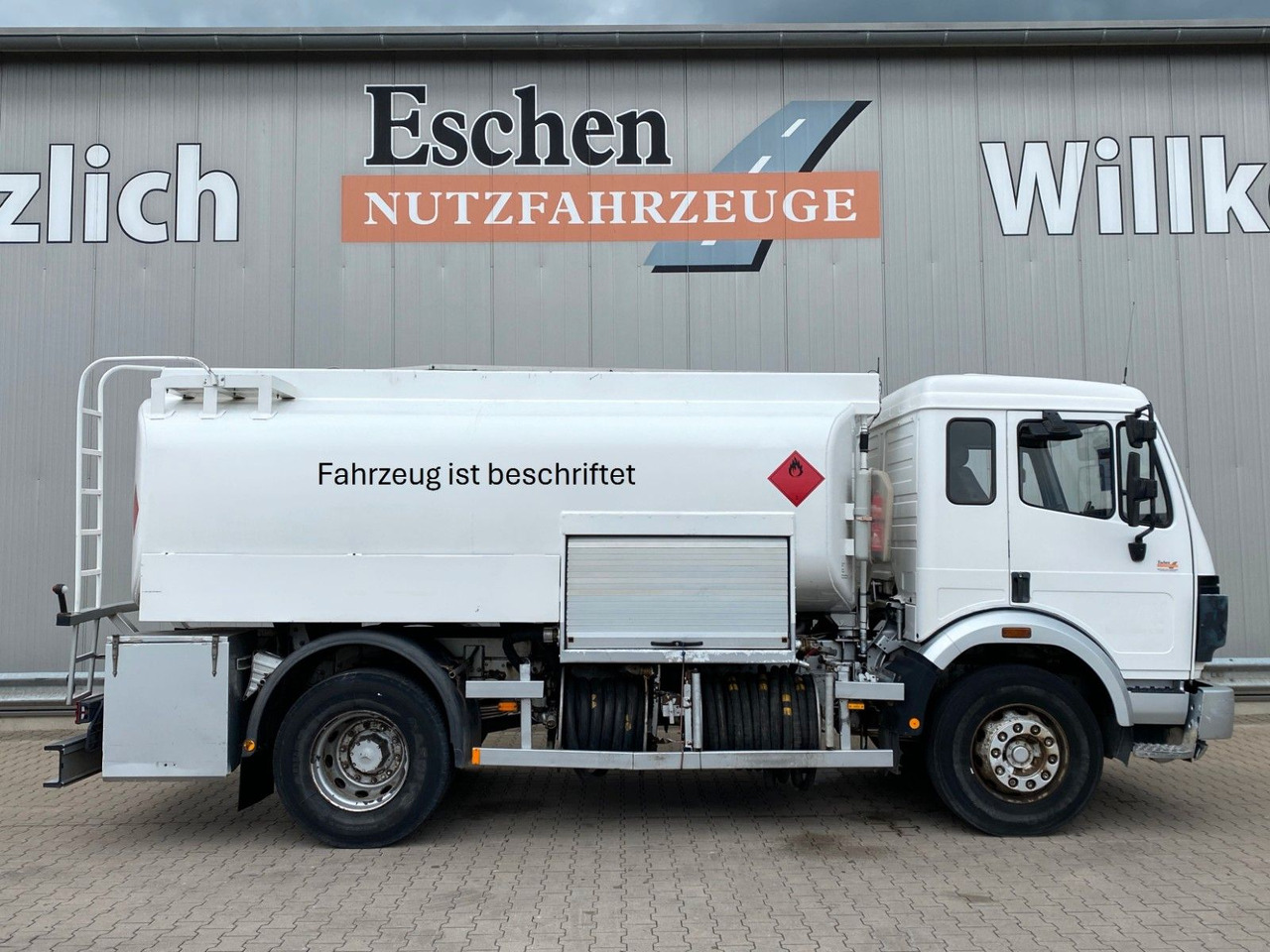 Tankwagen Mercedes-Benz 1820 SK | Speier A3*2x Kammern*13.700ltr*Navi