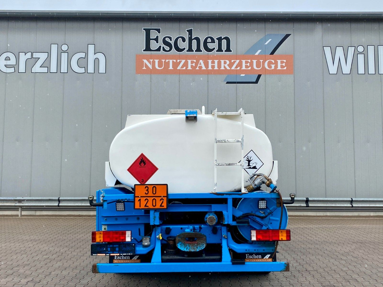 Tankwagen Mercedes-Benz Atego 1318 | Esterer A3*7480ltr*AHK*1.Hand