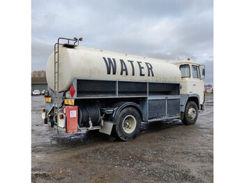 Scania 111 - tankwagen