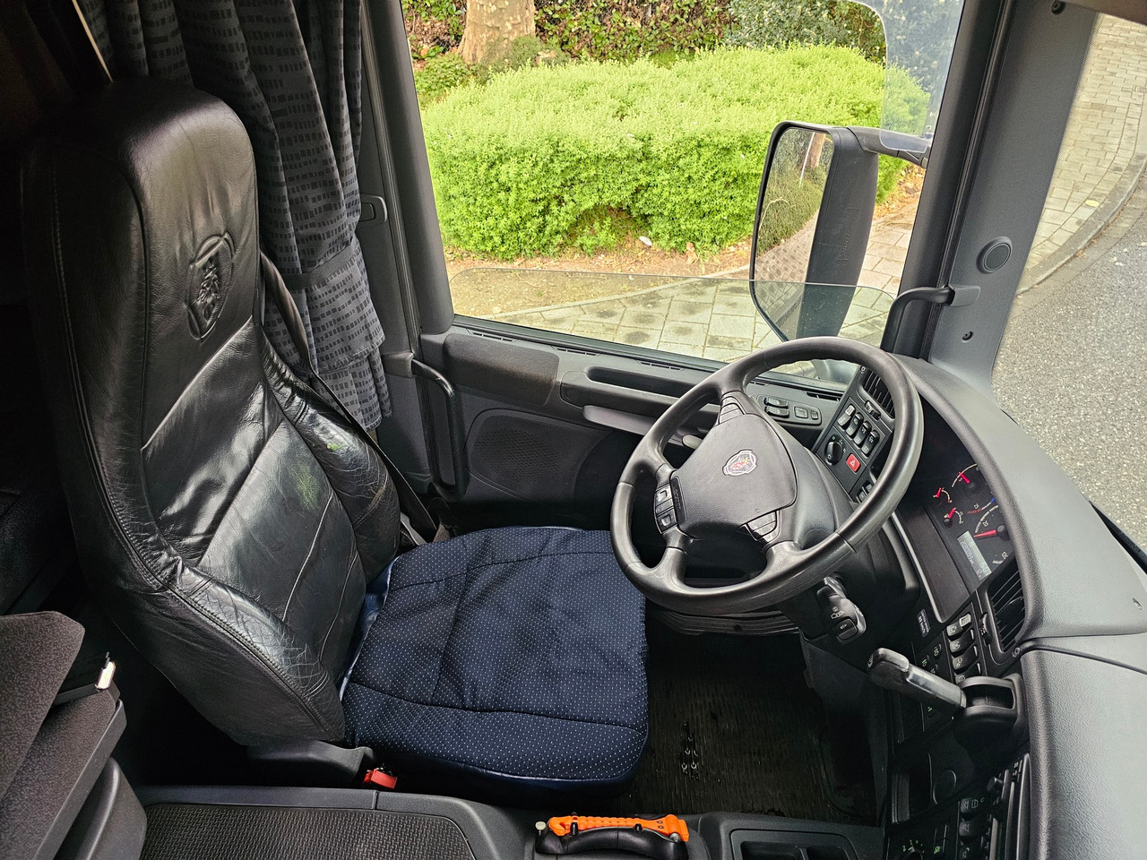 Tankwagen Scania P420 Cp 19 6x2*4