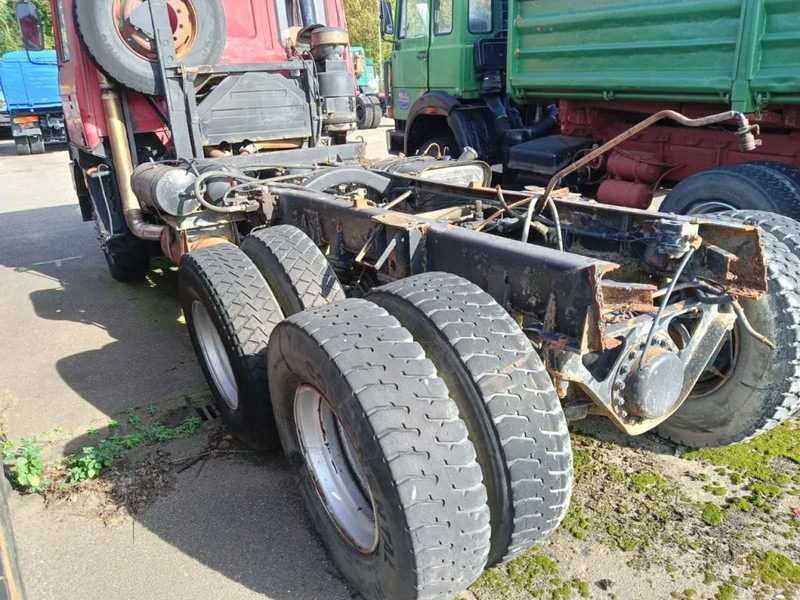 Chassis vrachtwagen Tatra 815 S3, Spring Suspension, V10 , 6x6, For parts only: afbeelding 5