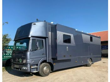 Veewagen vrachtwagen Mercedes-Benz Pferdetransporter