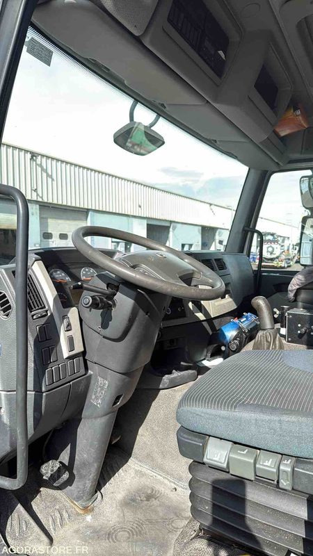 Vrachtwagen Volvo - 280FEE - 2007 - 53556KMS - 632AXC67