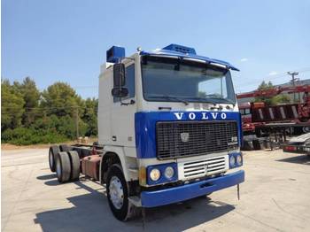 Chassis vrachtwagen Volvo F12 (6X2): afbeelding 2