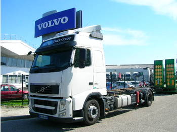 Containertransporter/ Wissellaadbak vrachtwagen Volvo FH13 4x2: afbeelding 1
