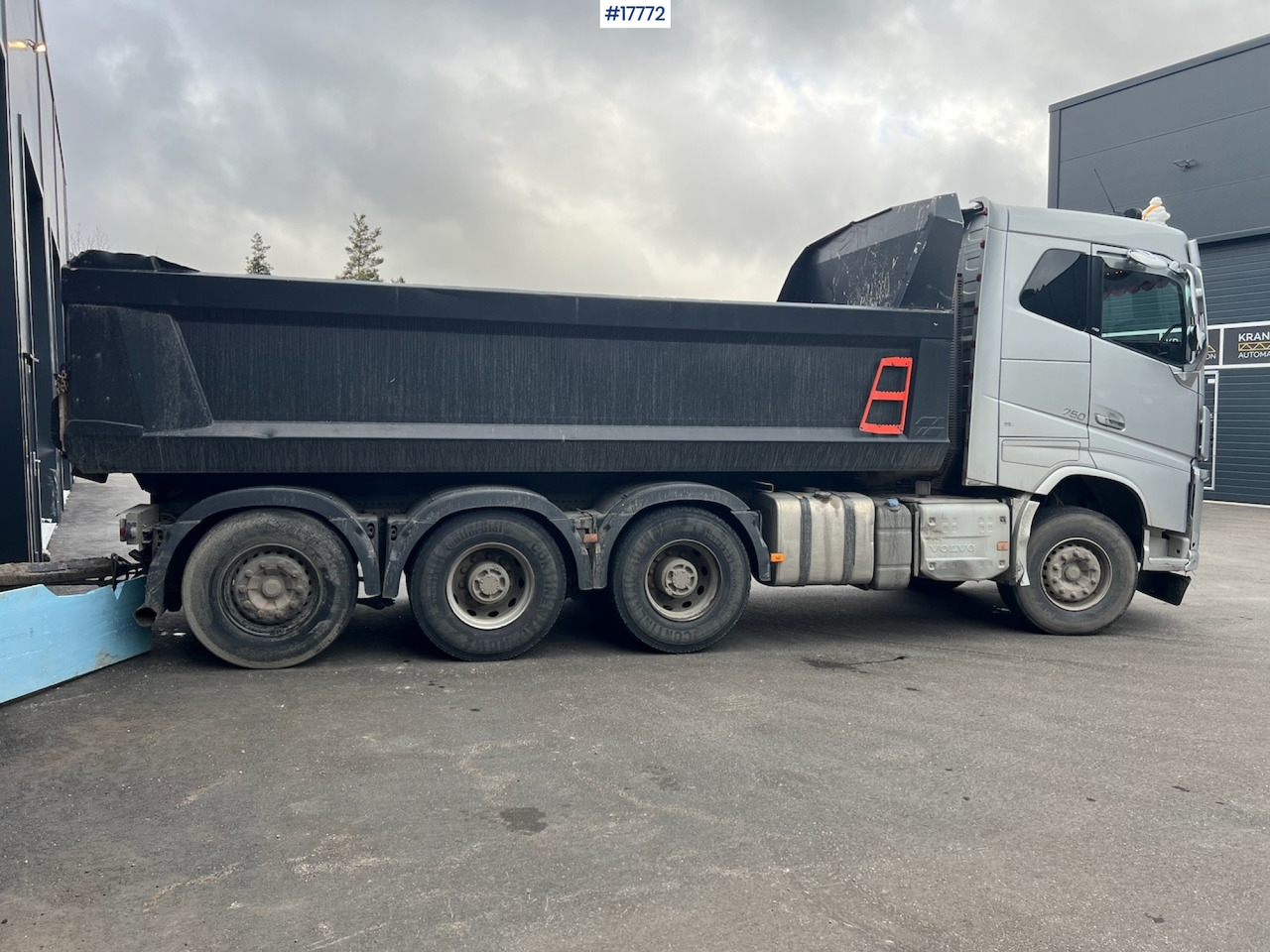 Kipper vrachtwagen Volvo FH16: afbeelding 11