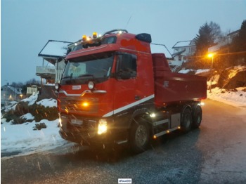 Kipper vrachtwagen Volvo FH700: afbeelding 1