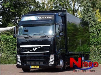 Drankenwagen vrachtwagen Volvo FH 500 Globetrotter 6x2 Liftas: afbeelding 1
