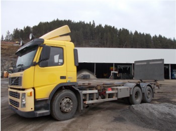 Vrachtwagen Volvo FM12