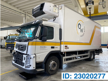 Koelwagen vrachtwagen Volvo FM 330: afbeelding 1