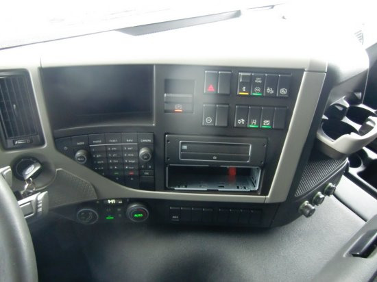 Bakwagen Volvo FM  420 Koffer mit Ladebordwand: afbeelding 7