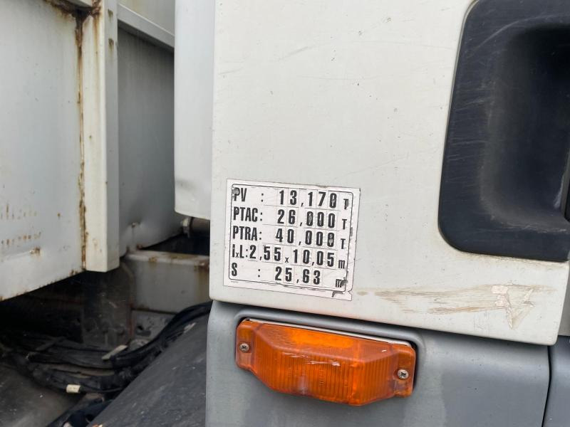 Vrachtwagen met open laadbak DAF CF 360