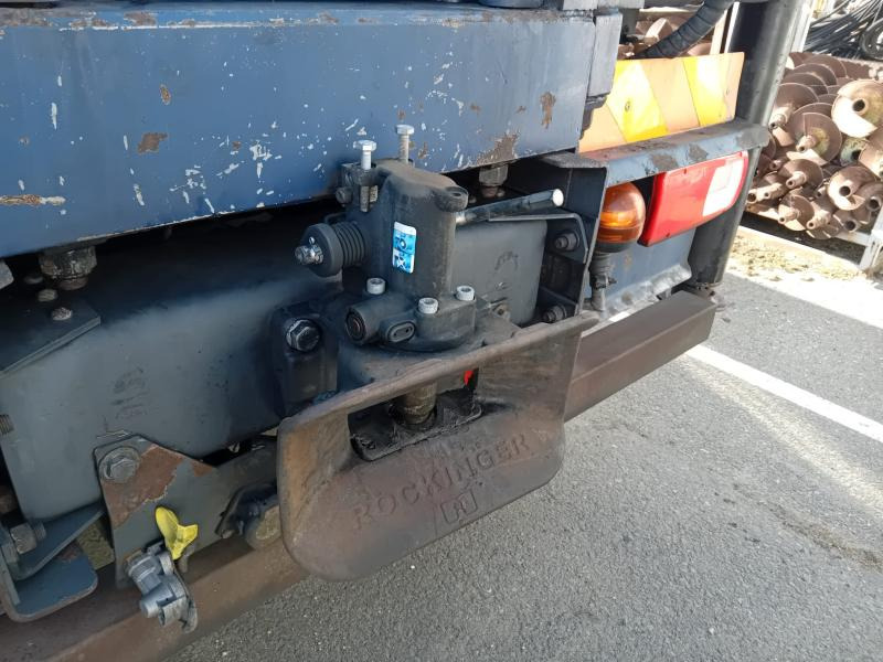 Vrachtwagen met open laadbak DAF XF105 460