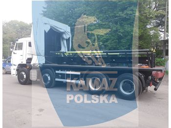 KAMAZ 8x4 for transporting steel coils - Vrachtwagen met open laadbak