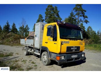 Vrachtwagen met open laadbak MAN 8.163